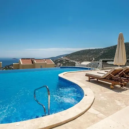 Villa 6 Bedroom Big For Rent In Kalkan *